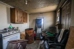 4151 Maple St. photo 4