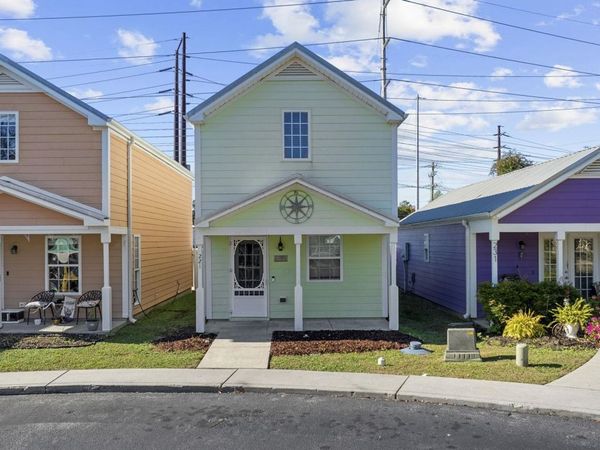 221 Addison Cottage Way, Murrells Inlet, SC 29576