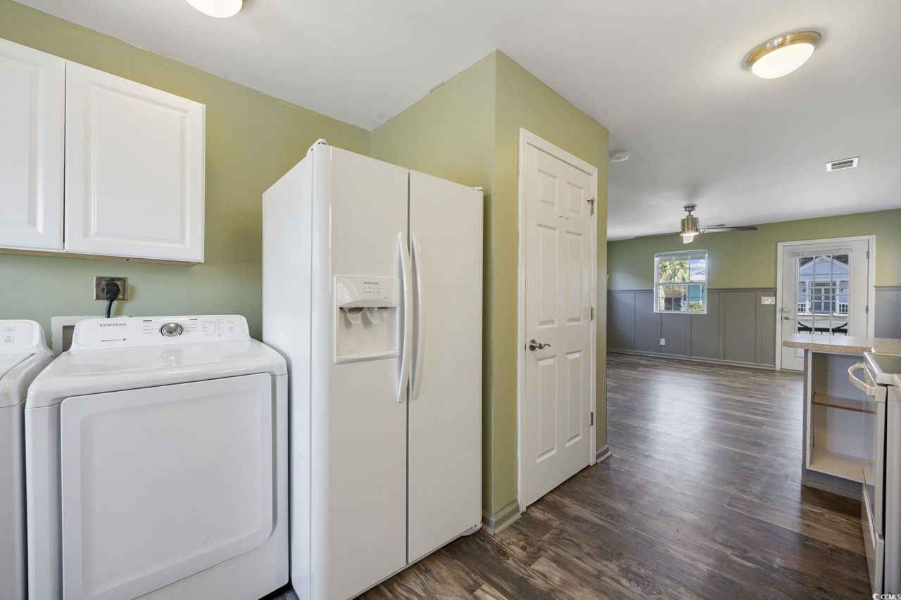 221 Addison Cottage Way Photo 10