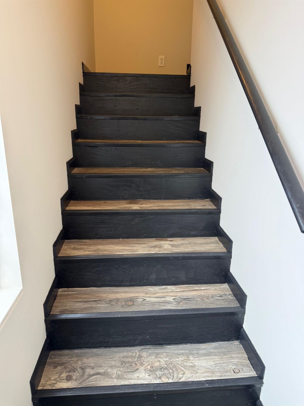 221 Addison Cottage Way Photo 12