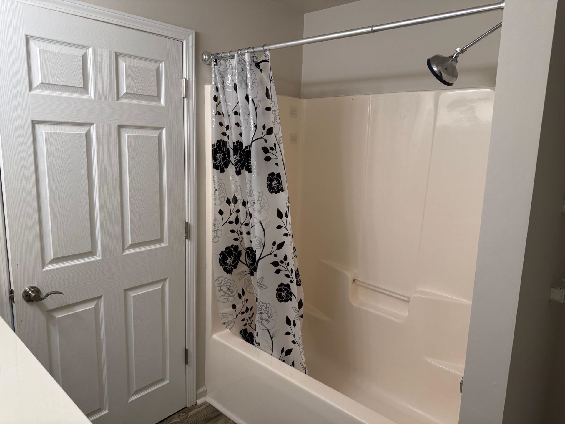 221 Addison Cottage Way Photo 17