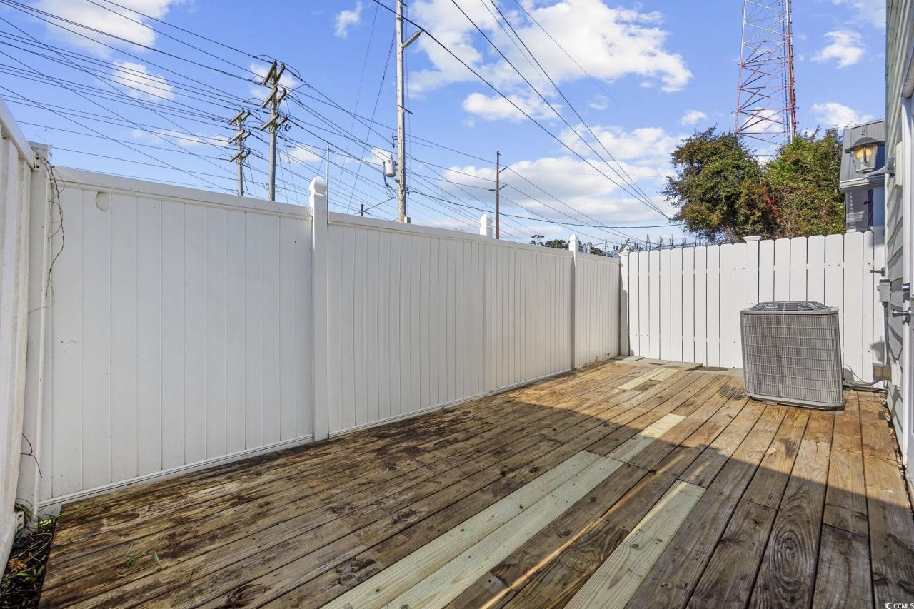 221 Addison Cottage Way Photo 25