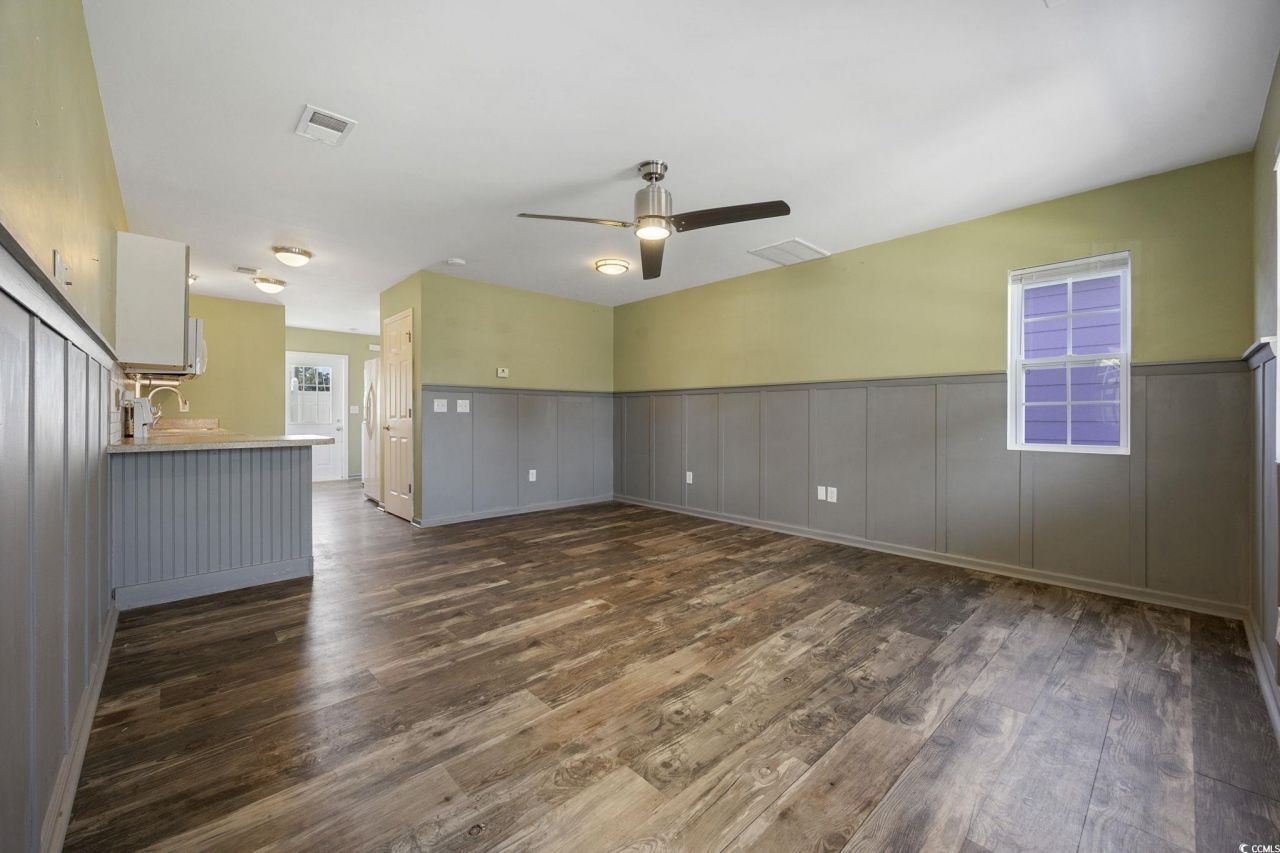 221 Addison Cottage Way Photo 6