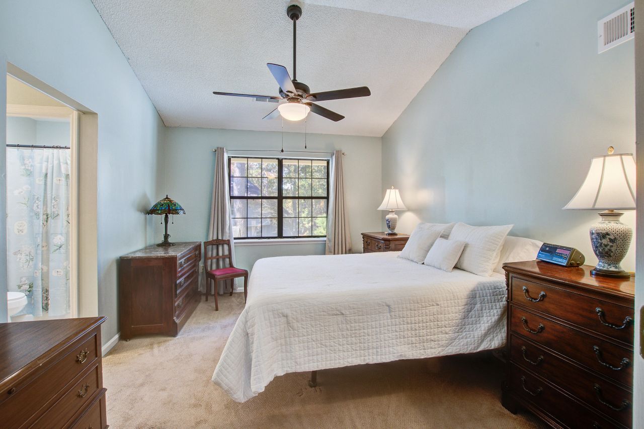 86 Indigo Lane Photo 16