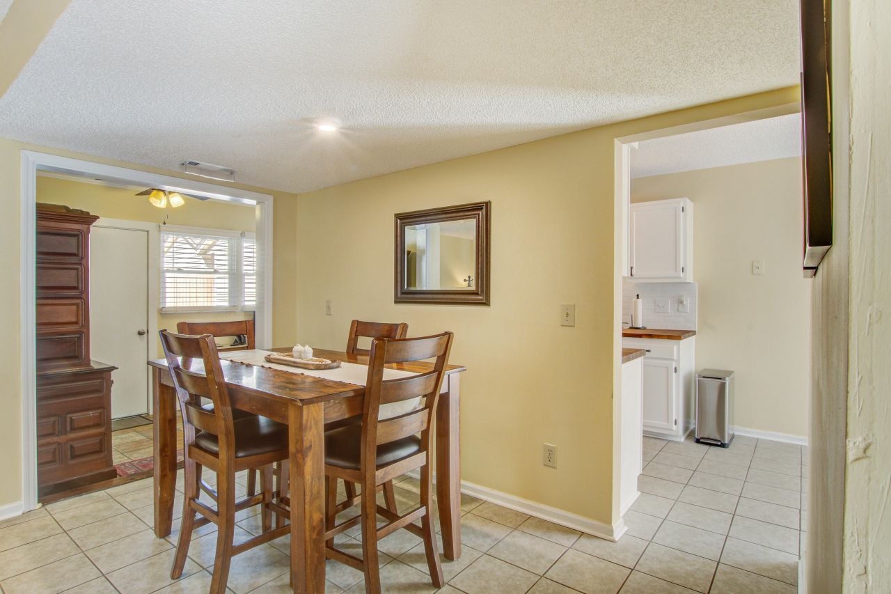 86 Indigo Lane Photo 7