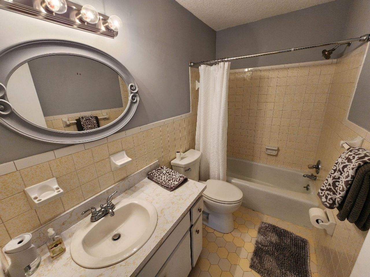 798 E 11th Avenue, New Smyrna Beach, FL 32169 Photo