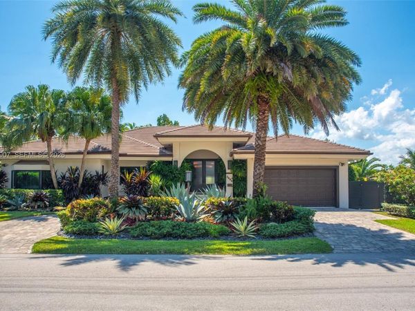 3444 NE 167th St, North Miami Beach, FL 33160