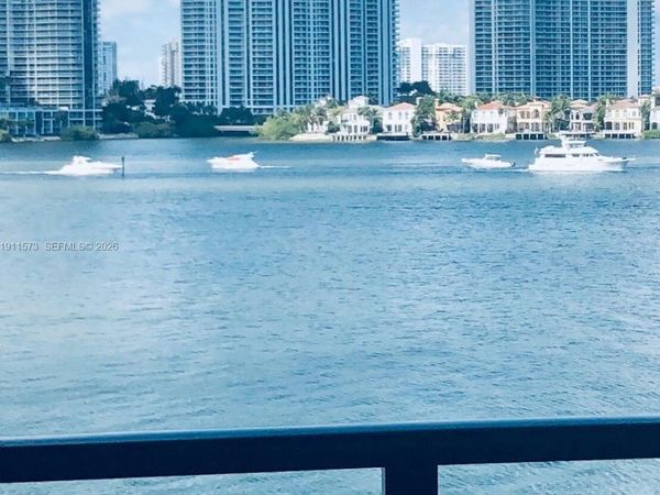 17720 N Bay Rd, Unit 803, Sunny Isles Beach, FL 33160