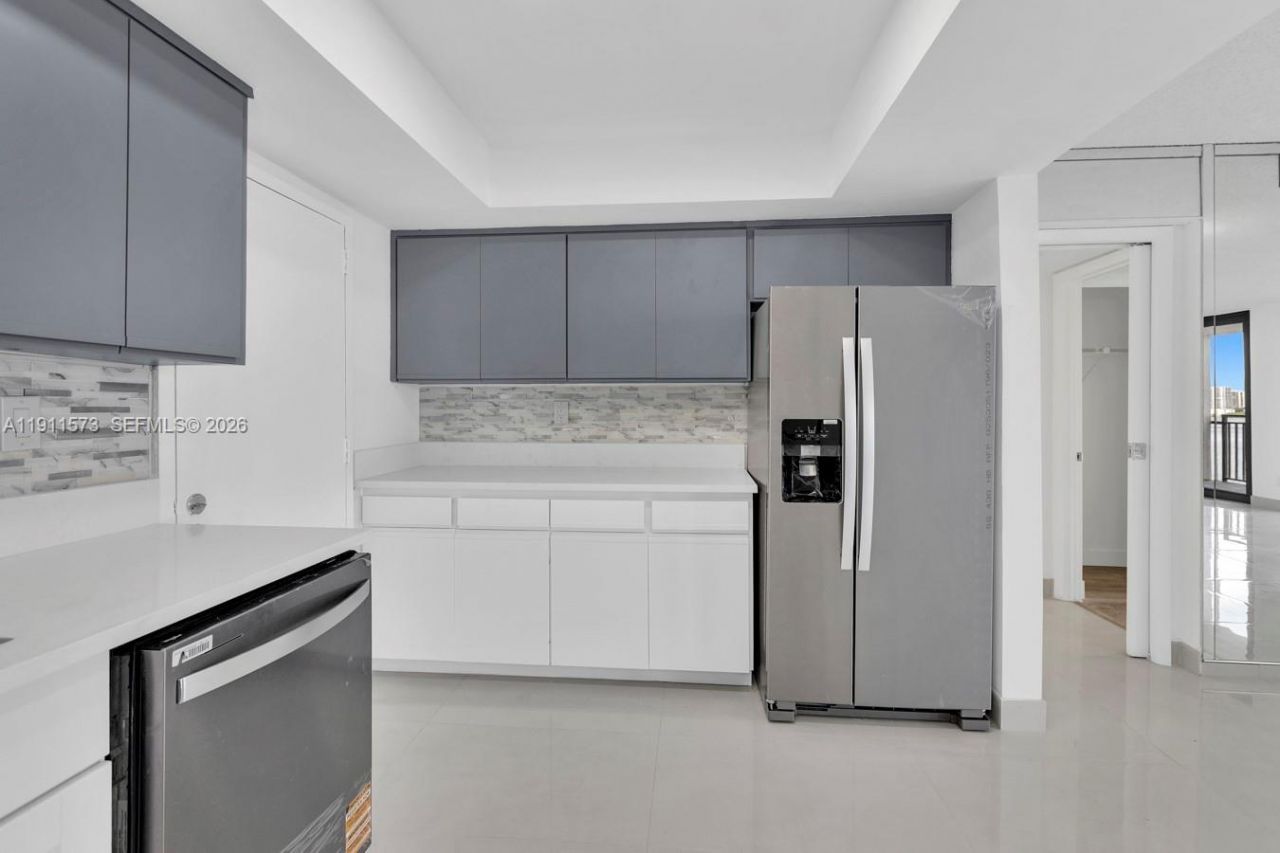 17720 N Bay Rd, Unit 803, Sunny Isles Beach, FL 33160 Photo