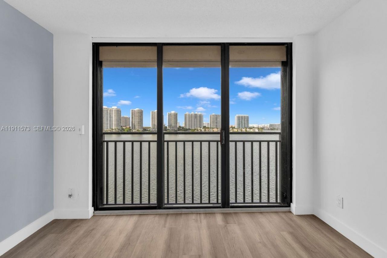17720 N Bay Rd, Unit 803, Sunny Isles Beach, FL 33160 Photo