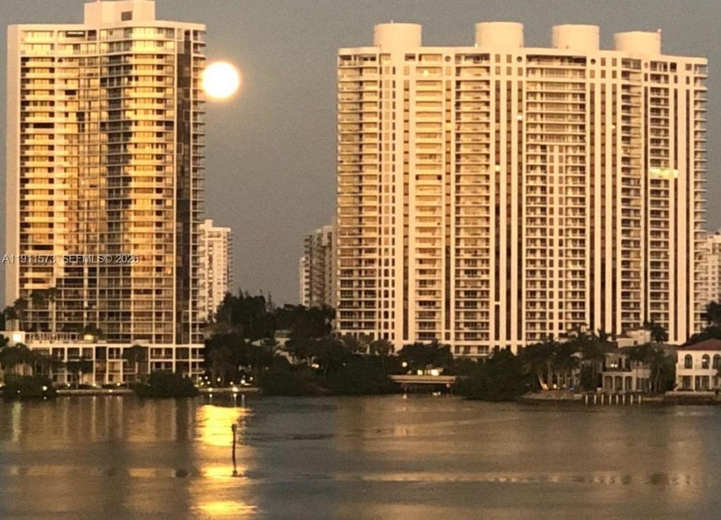 17720 N Bay Rd, Unit 803, Sunny Isles Beach, FL 33160 Photo