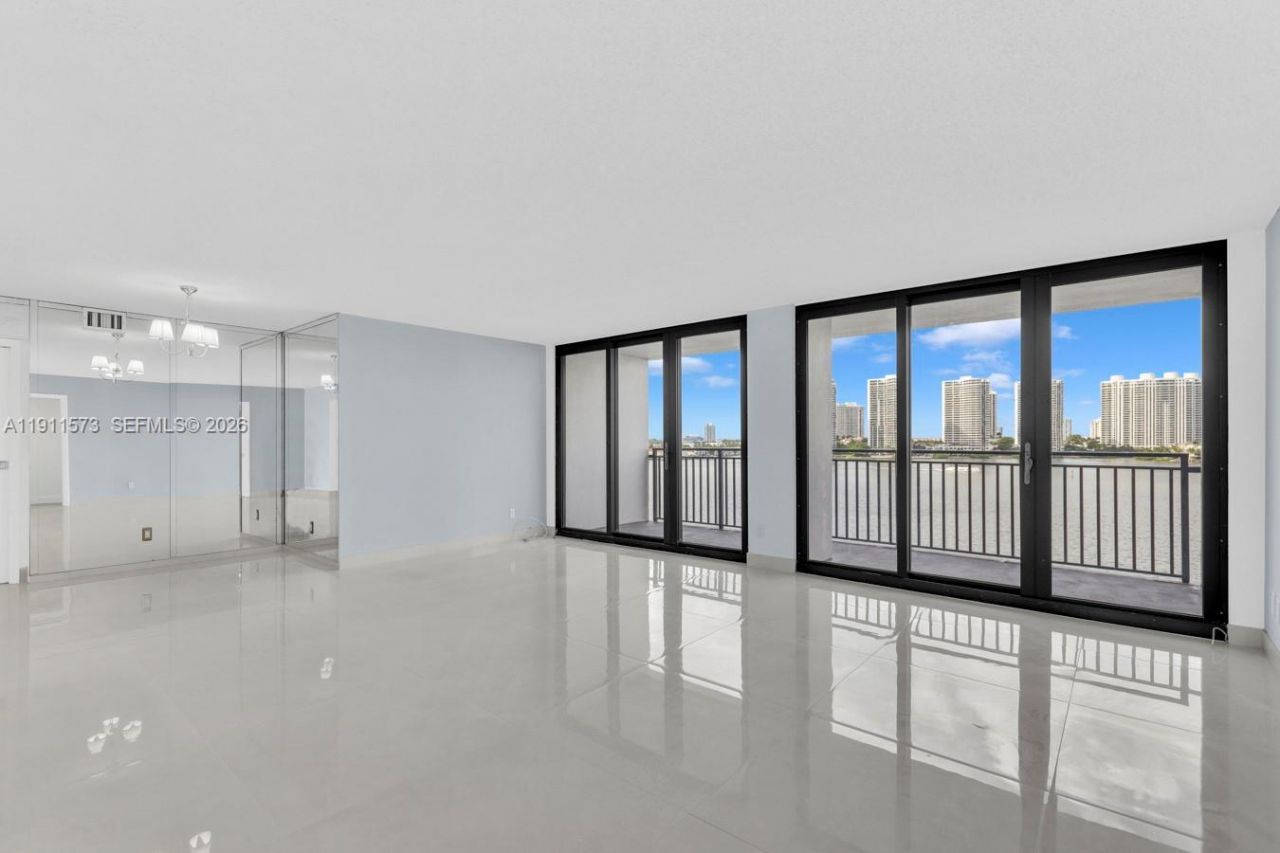 17720 N Bay Rd, Unit 803, Sunny Isles Beach, FL 33160 Photo