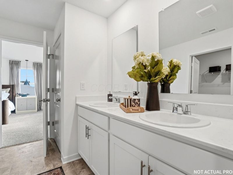 1094 Hartford Lane, London, OH 43140 Photo 35