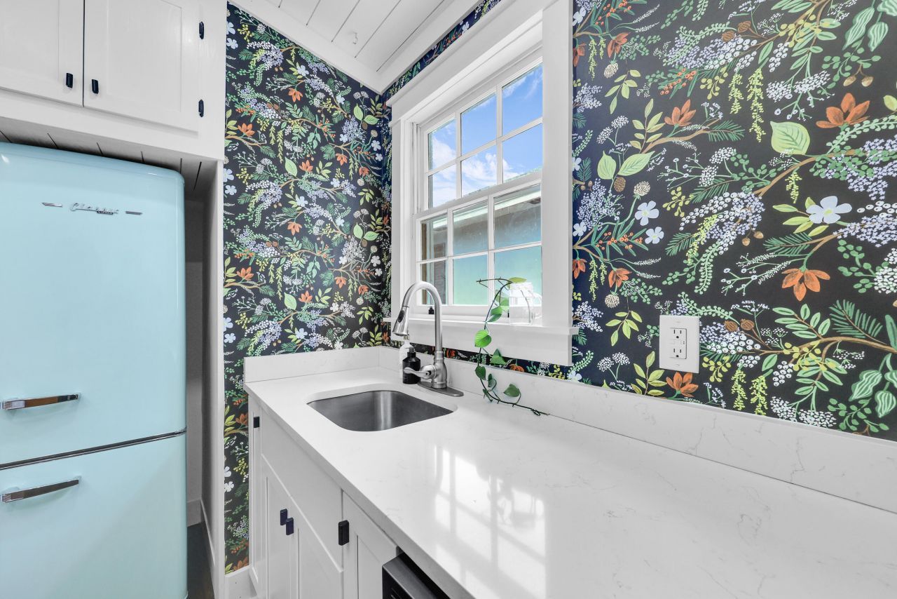 5 Carondolet Street Photo 11