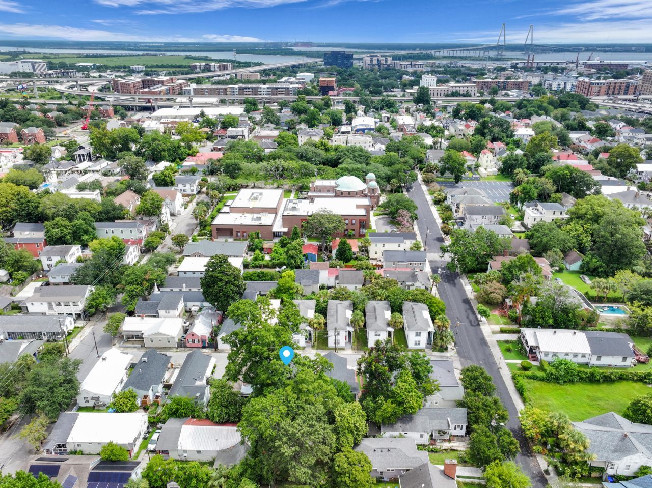 5 Carondolet Street Photo 38