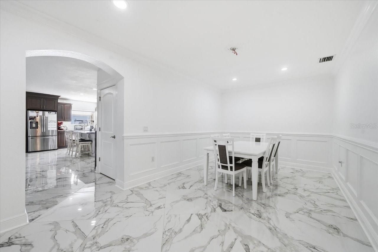 505 Lakeside Drive, Seffner, FL 33584 Photo