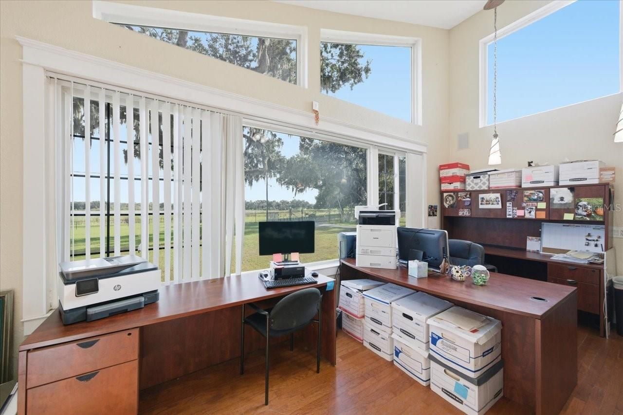 505 Lakeside Drive, Seffner, FL 33584 Photo