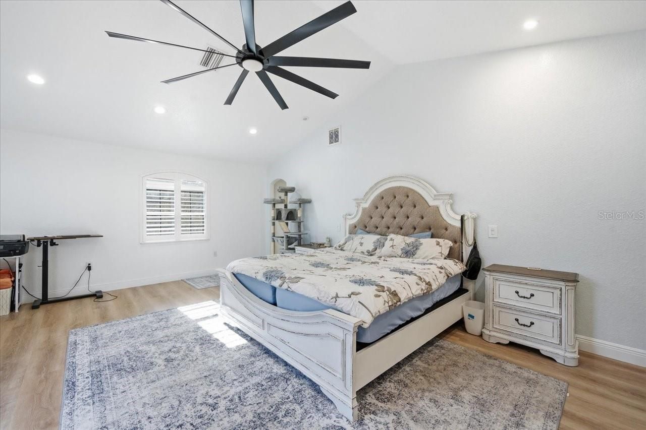 505 Lakeside Drive, Seffner, FL 33584 Photo