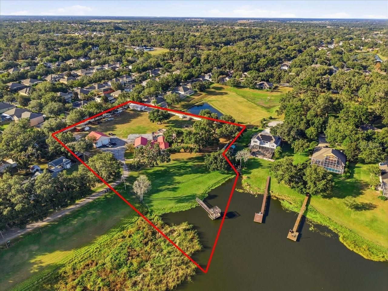 505 Lakeside Drive, Seffner, FL 33584 Photo