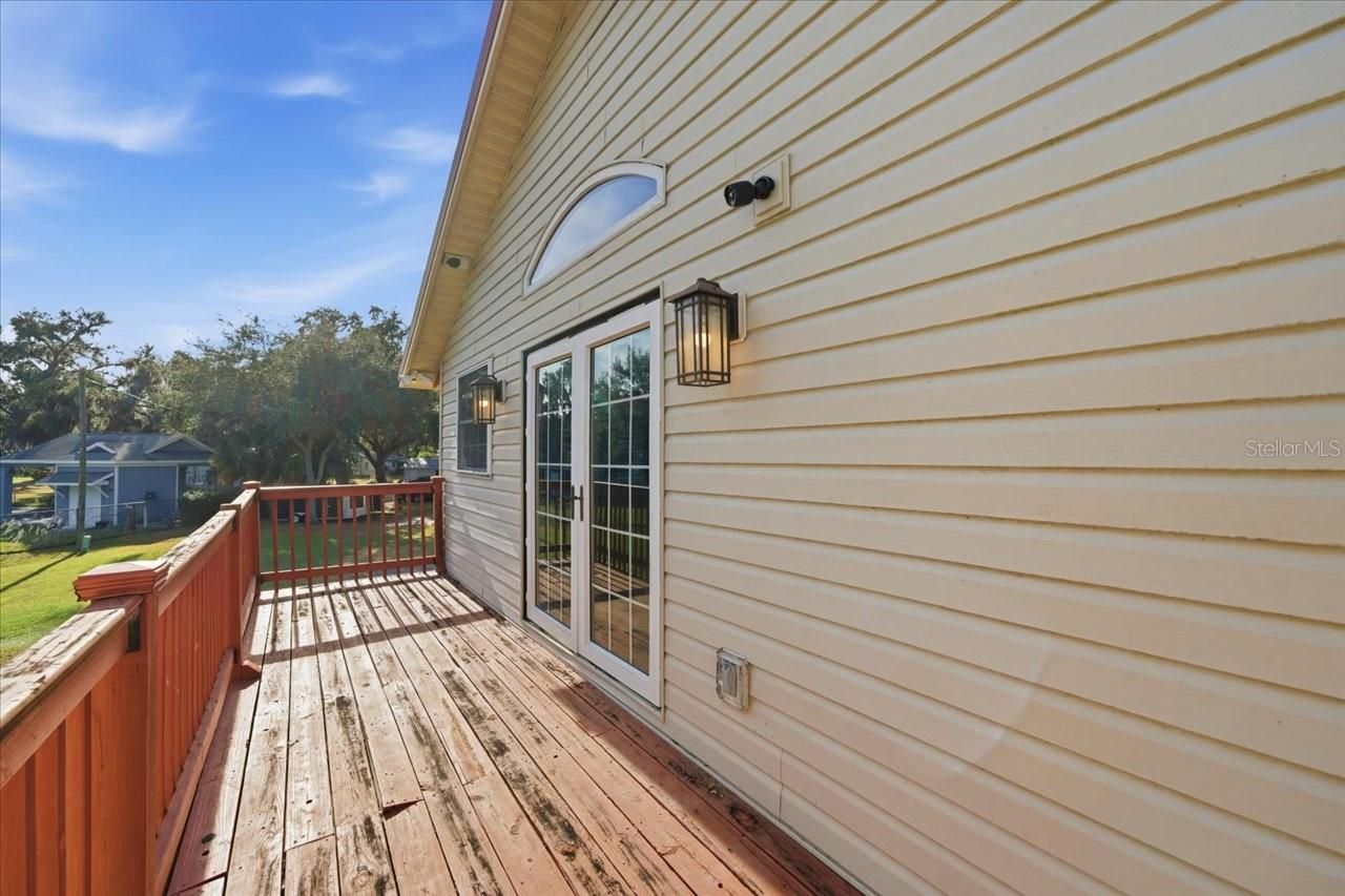 505 Lakeside Drive, Seffner, FL 33584 Photo