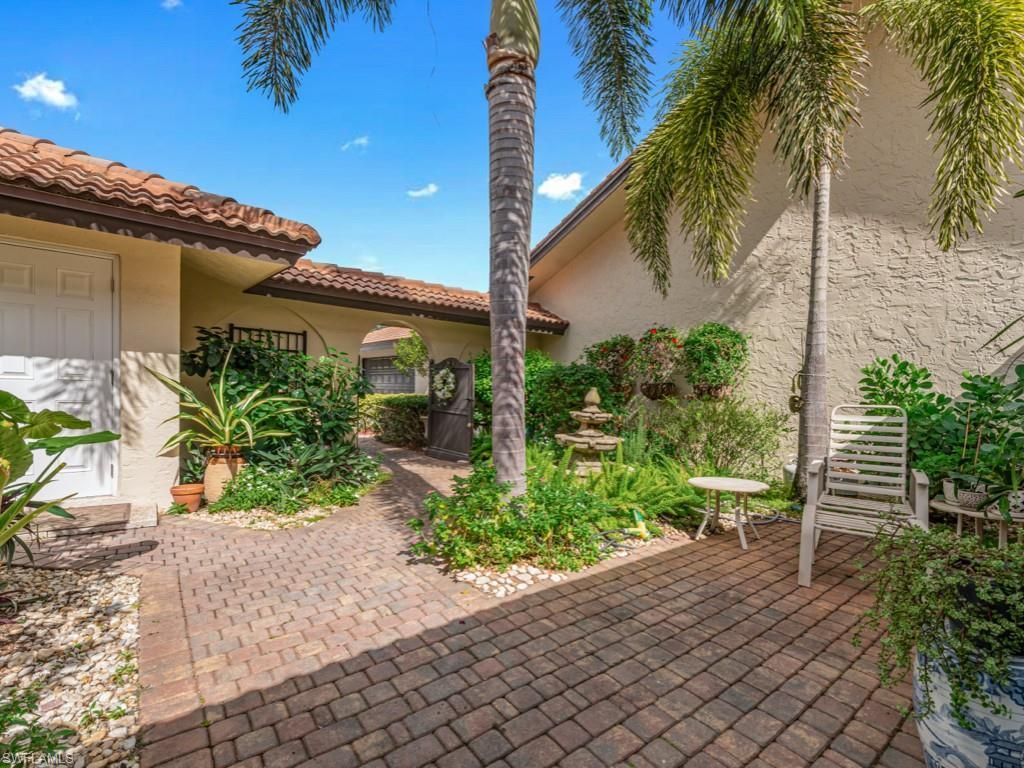 594 Augusta Blvd, Unit 3, Naples, FL 34113 Photo
