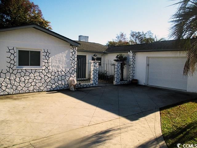 102 Spanish Oak Spanish Oak Dr. Photo 2