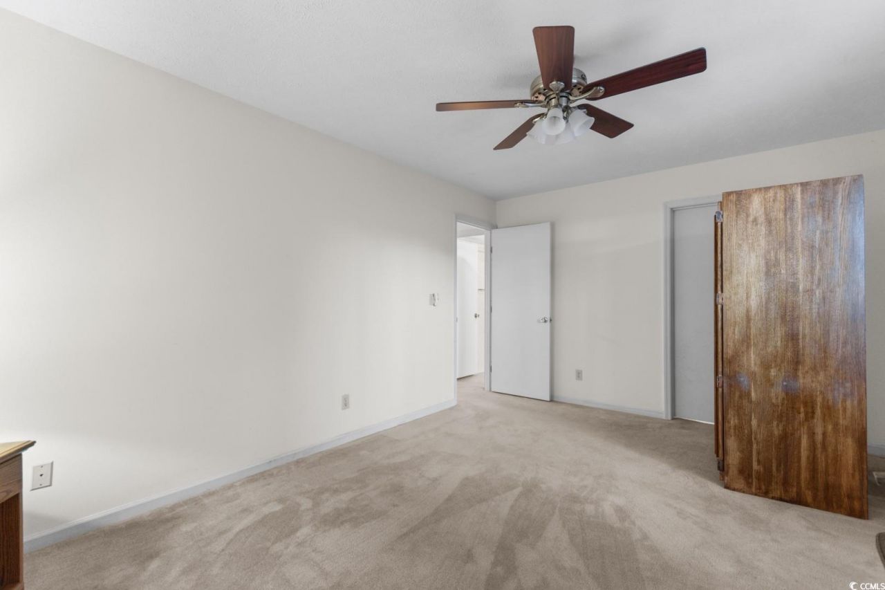 1701-k Edge Dr. Photo 19