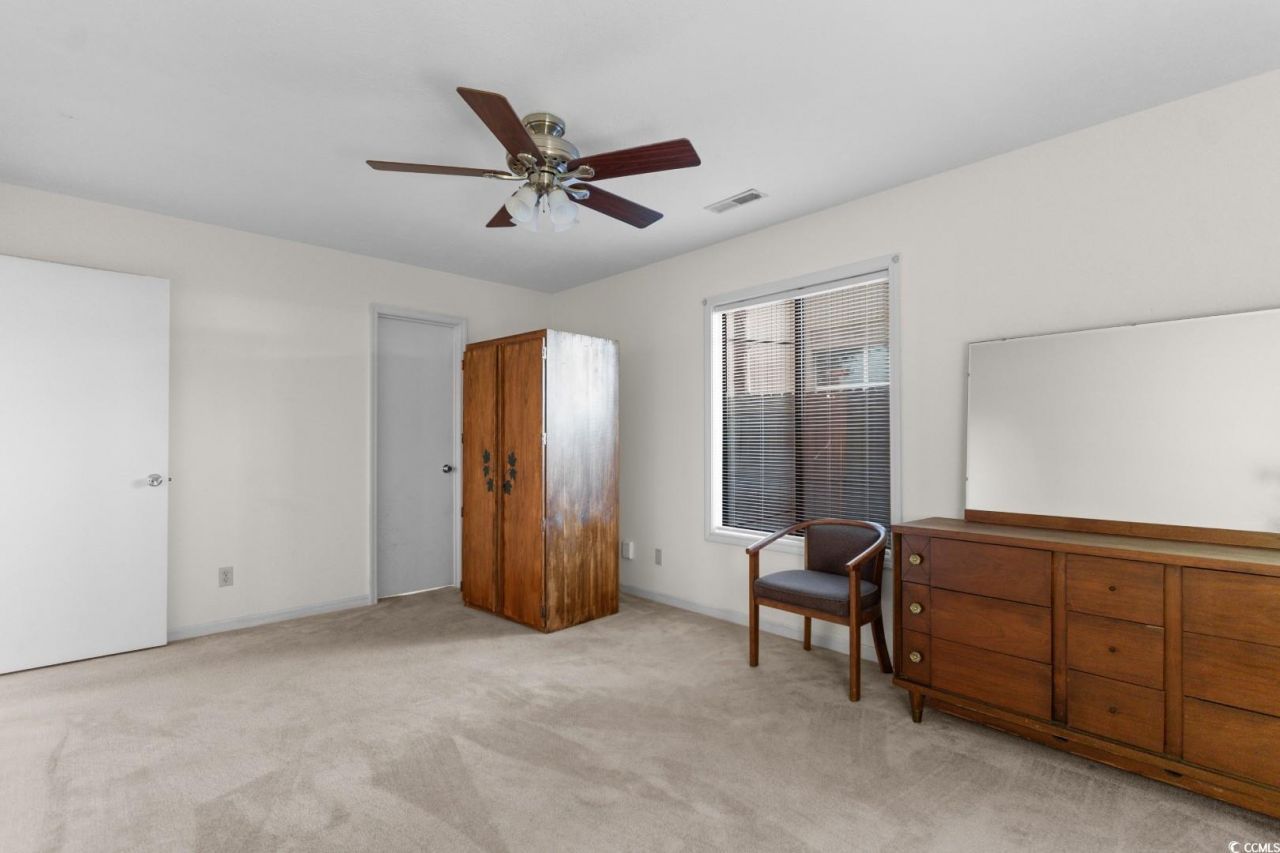 1701-k Edge Dr. Photo 20