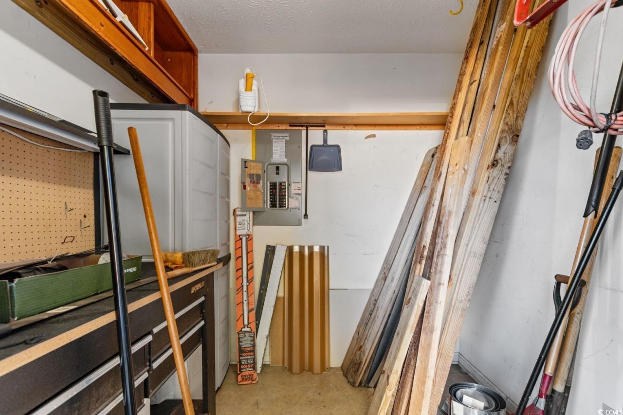 1701-k Edge Dr. Photo 28