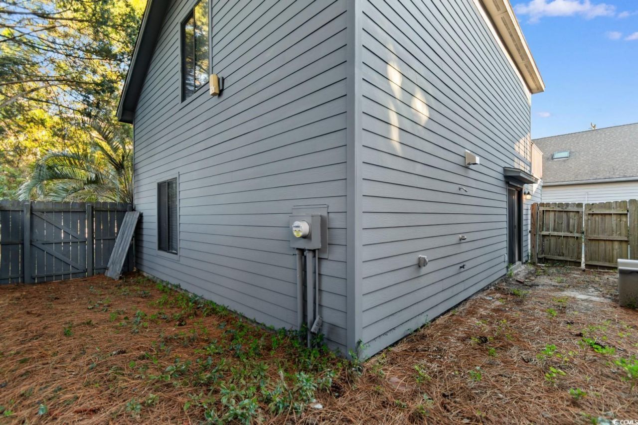 1701-k Edge Dr. Photo 31