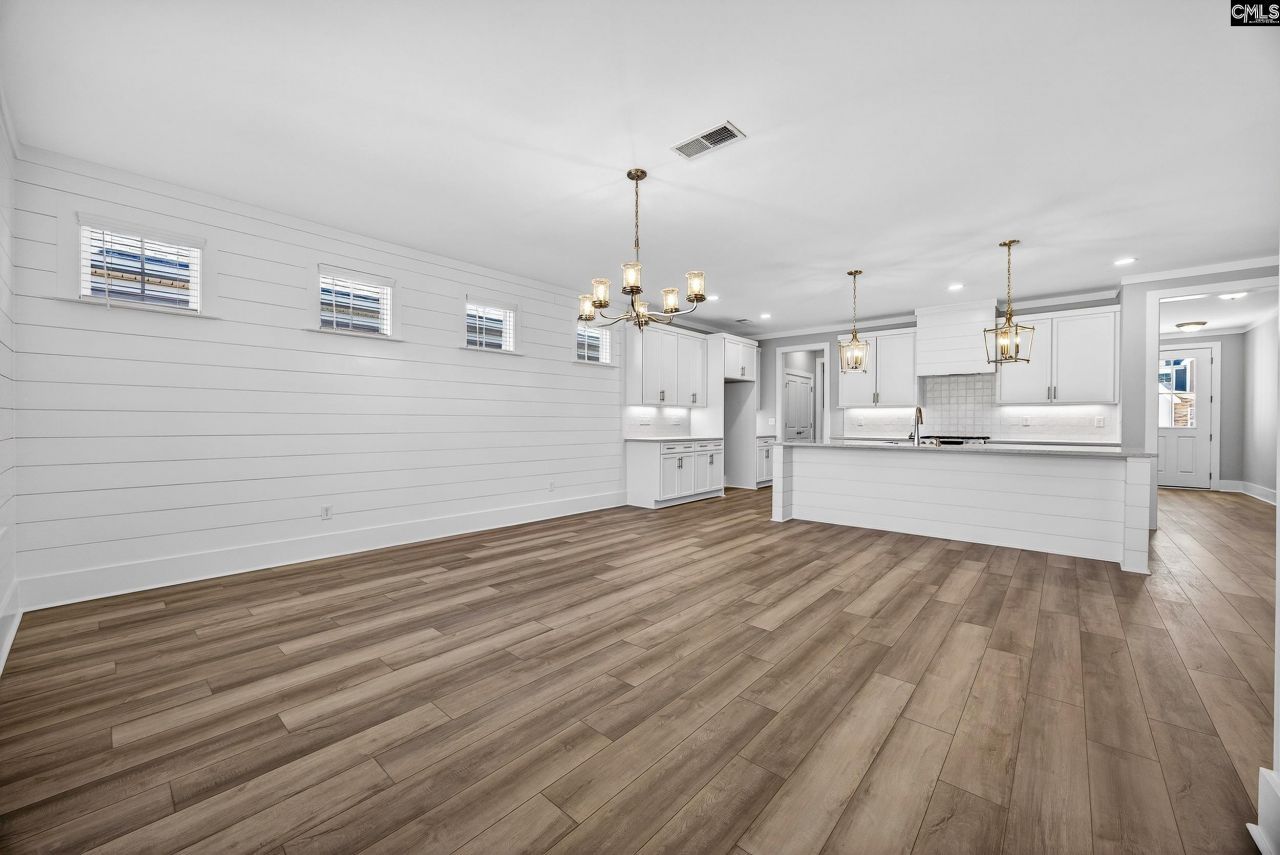 2011 Shallow Bluff Court Photo 17