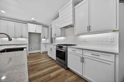 2011 Shallow Bluff Court photo 4