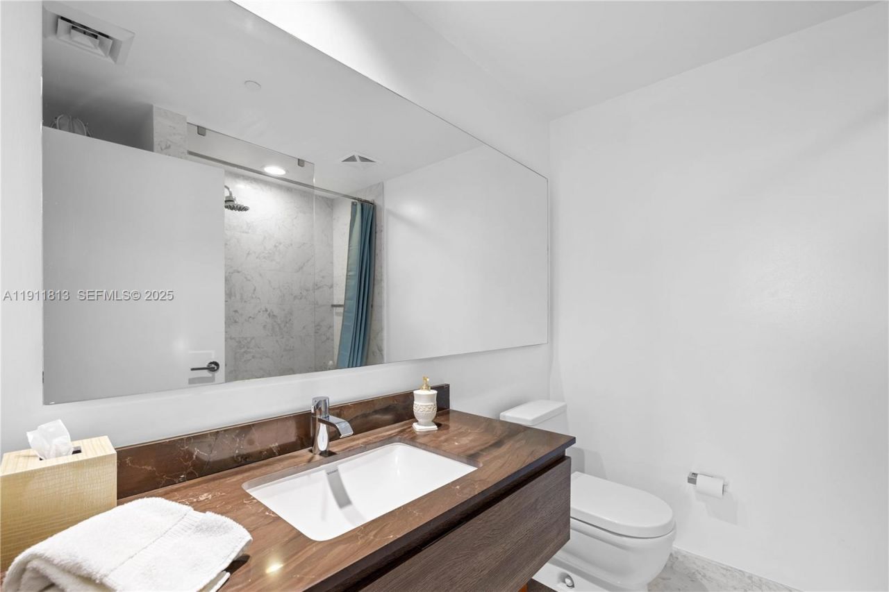 350 E Ocean Dr, Unit 301N, Key Biscayne, FL 33149 Photo