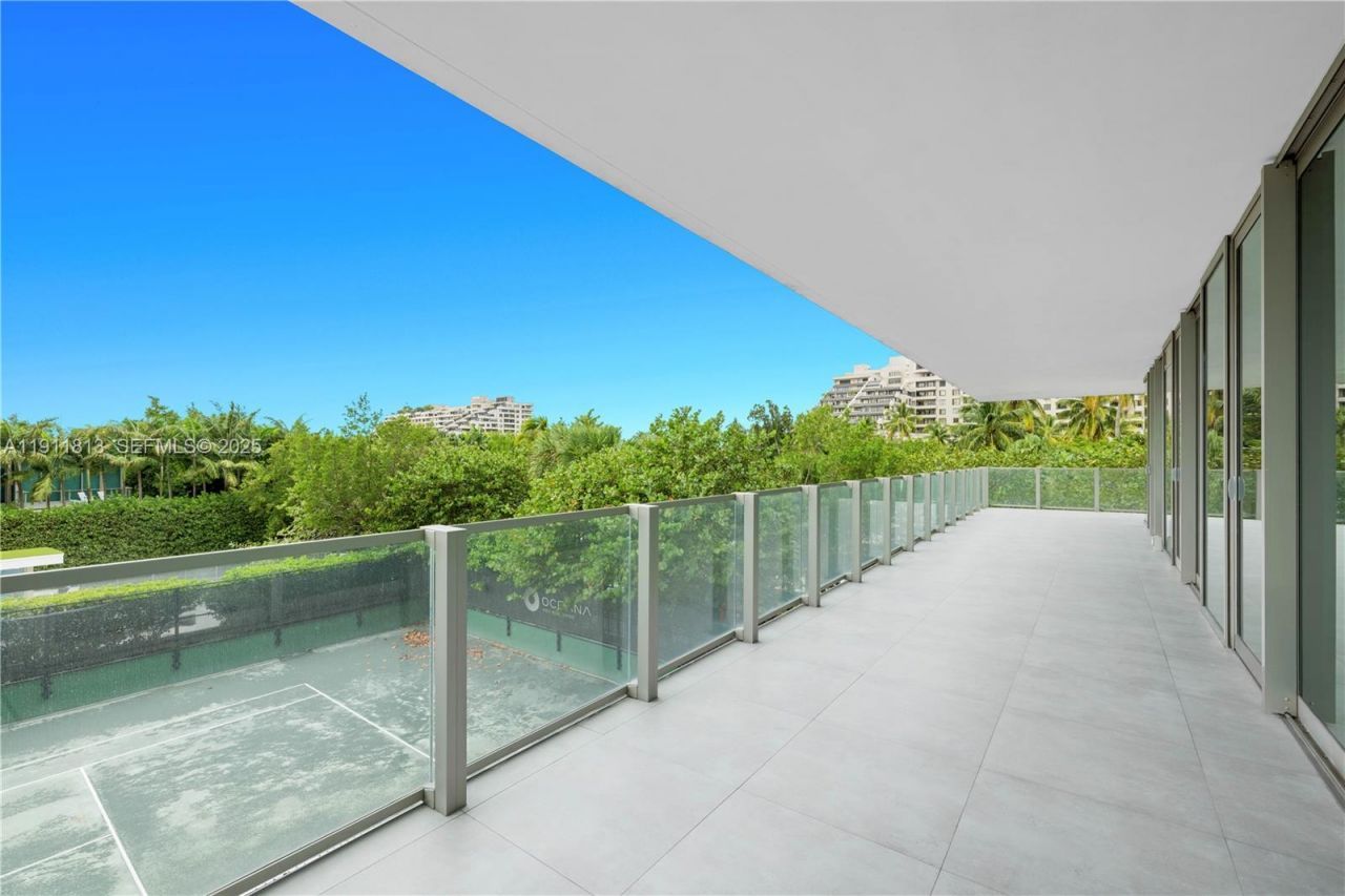 350 E Ocean Dr, Unit 301N, Key Biscayne, FL 33149 Photo