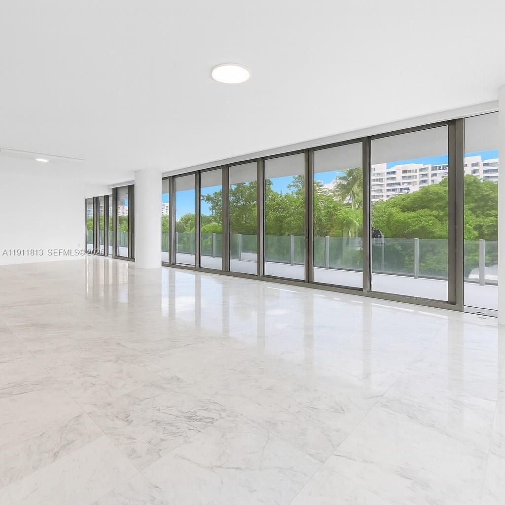 350 E Ocean Dr, Unit 301N, Key Biscayne, FL 33149 Photo