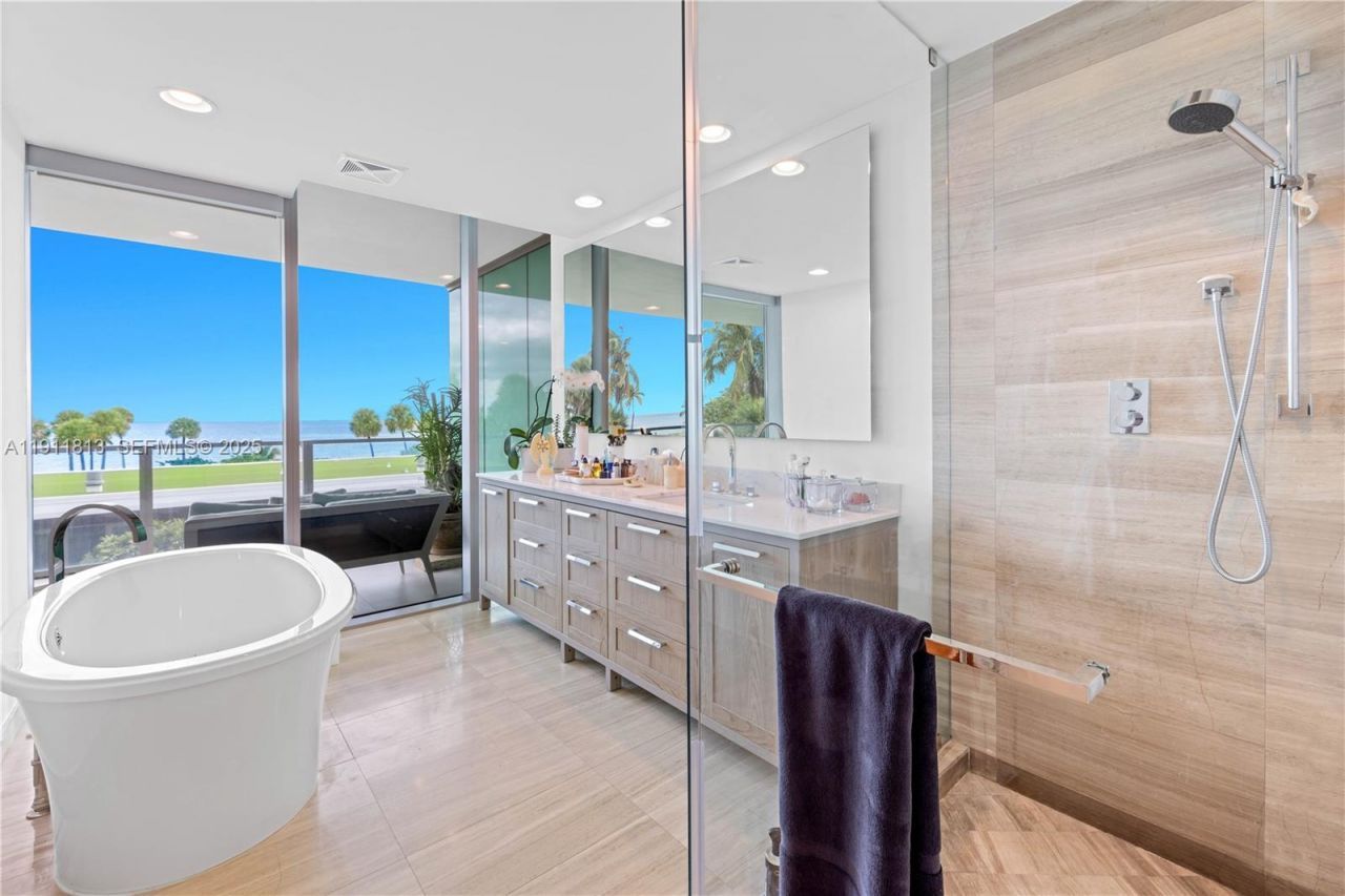 350 E Ocean Dr, Unit 301N, Key Biscayne, FL 33149 Photo