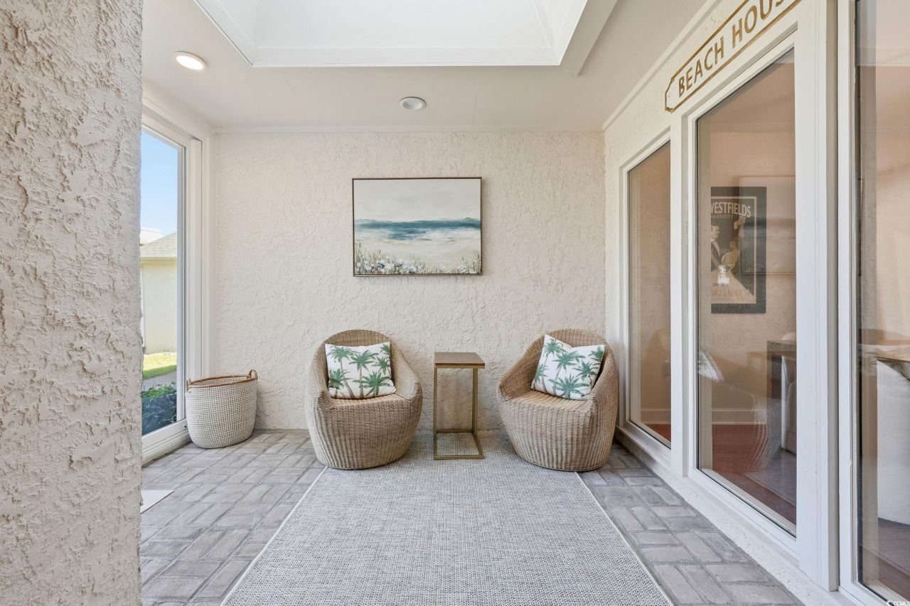 8 Martinique Dr. Photo 11