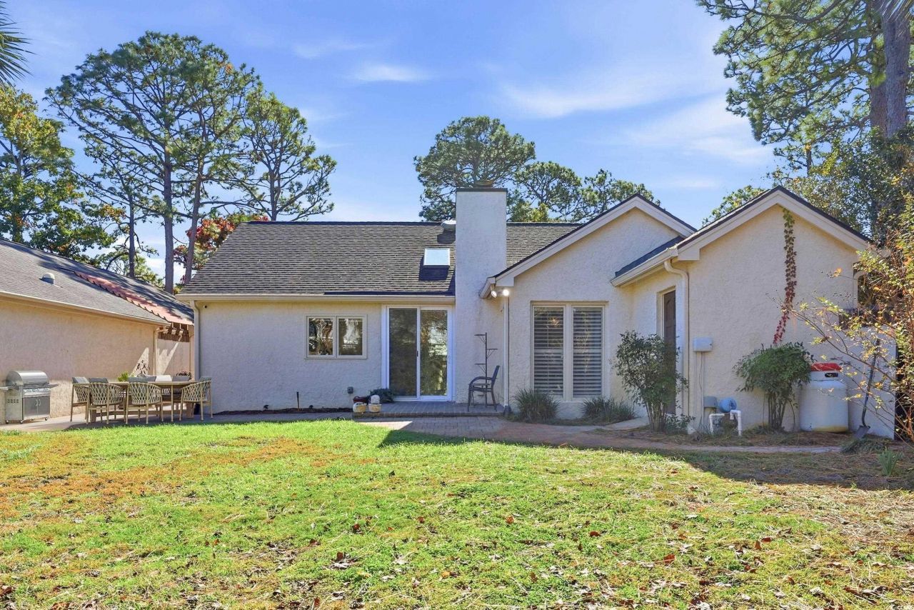 8 Martinique Dr. Photo 29