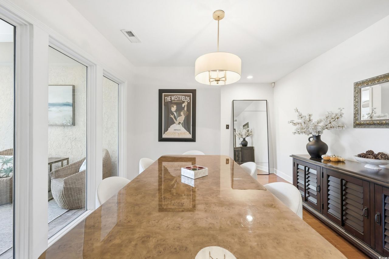 8 Martinique Dr. Photo 7