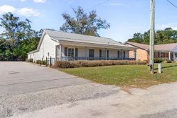 450 North Street  photo 4