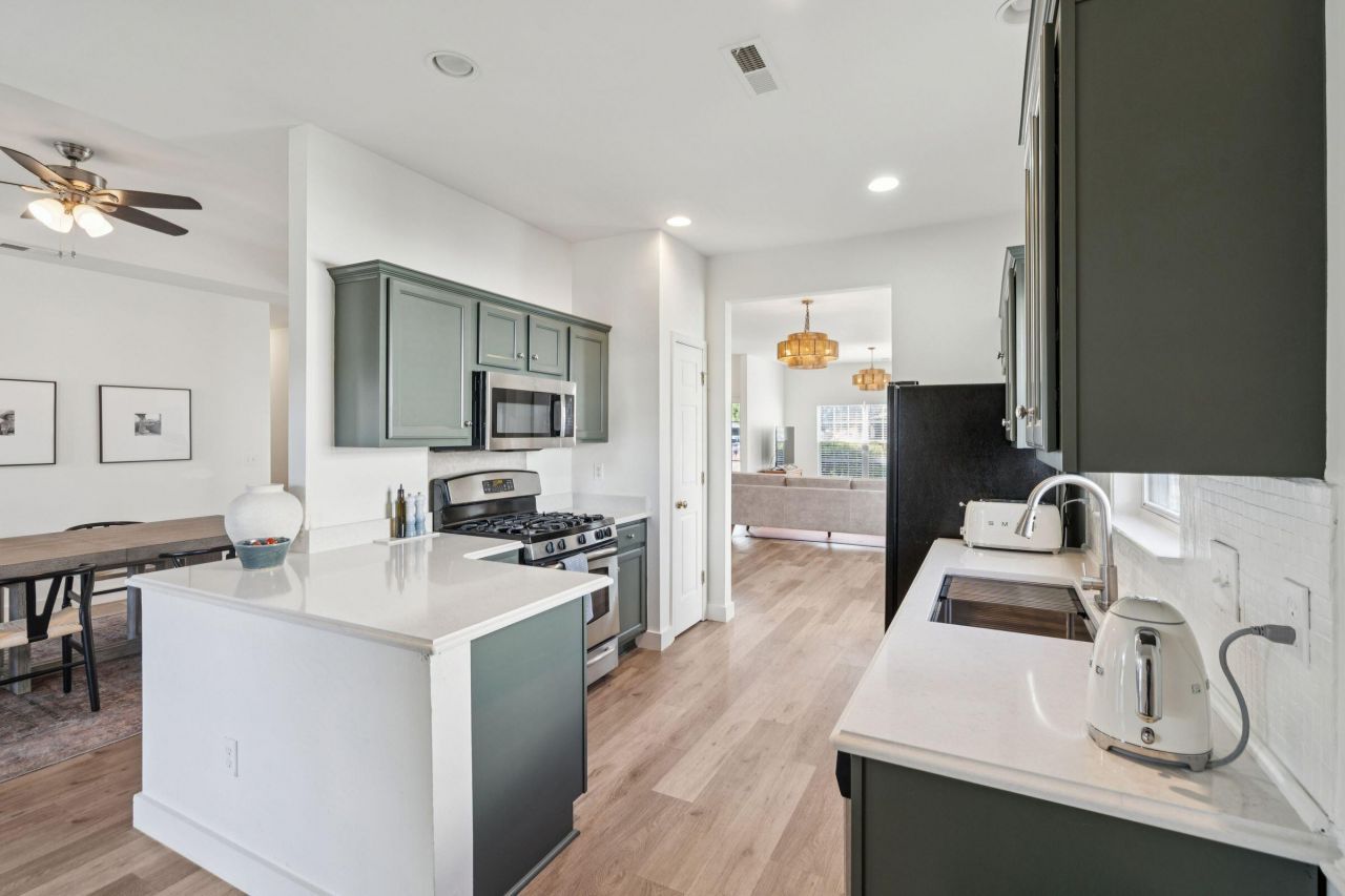 2802 Summertrees Boulevard Photo 17