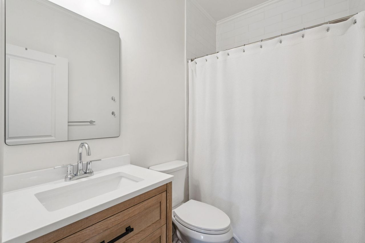 2802 Summertrees Boulevard Photo 32