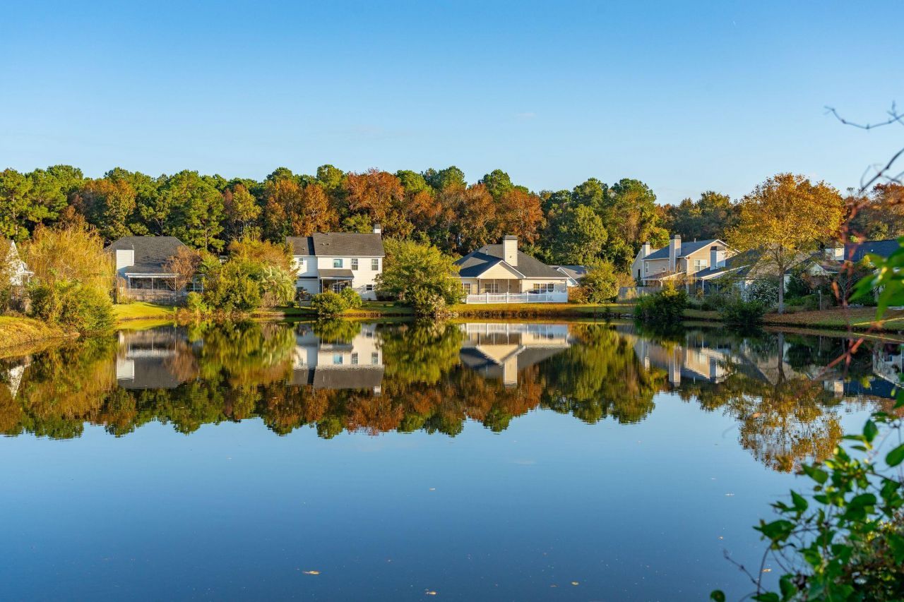 2802 Summertrees Boulevard Photo 38