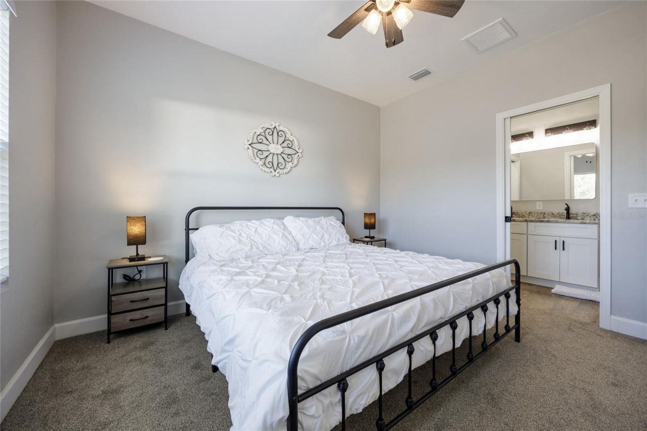 11904 Cedar Drive, Brooker, FL 32622 Photo