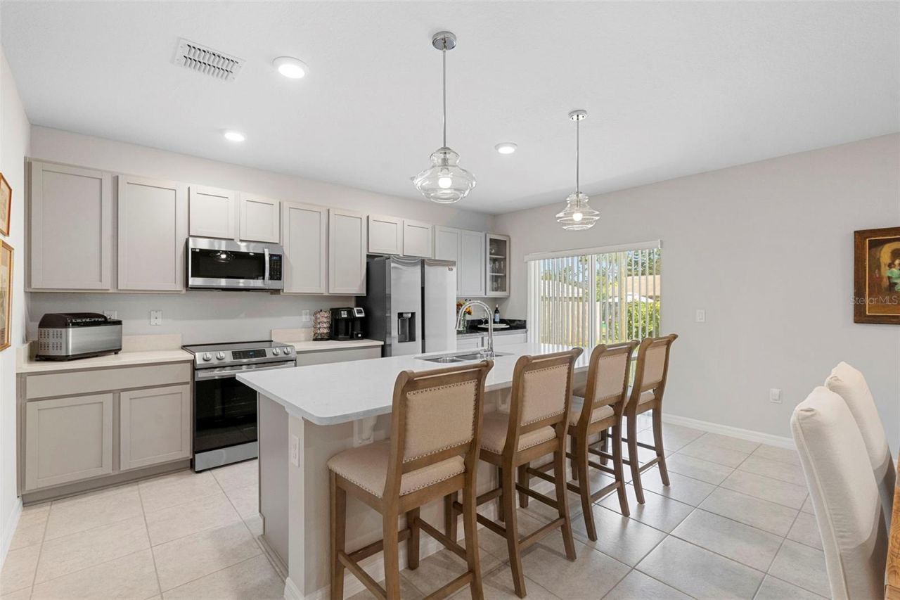 3125 Royal Palm Drive, Edgewater, FL 32141 Photo