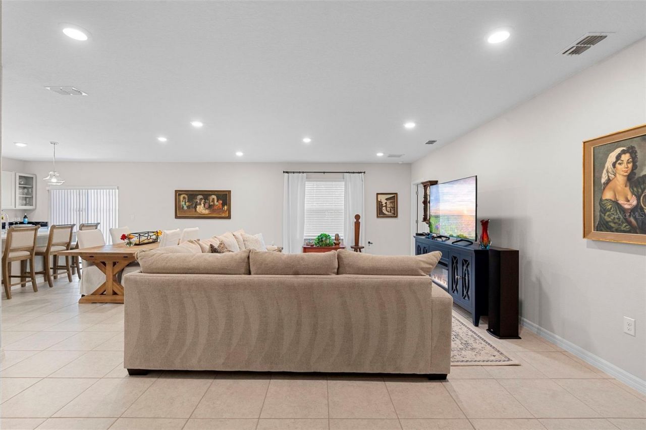 3125 Royal Palm Drive, Edgewater, FL 32141 Photo