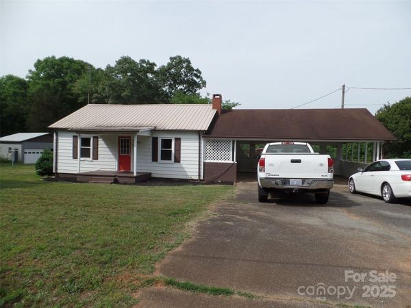 5004 King Wilkinson Road, Denver, NC 28037