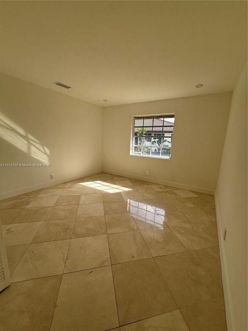 300 NW 42nd St, Boca Raton, FL 33431 Photo