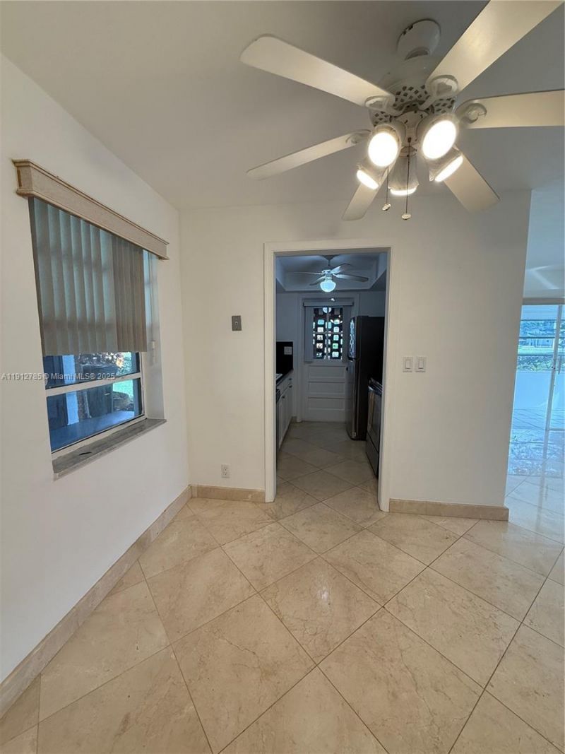 300 NW 42nd St, Boca Raton, FL 33431 Photo