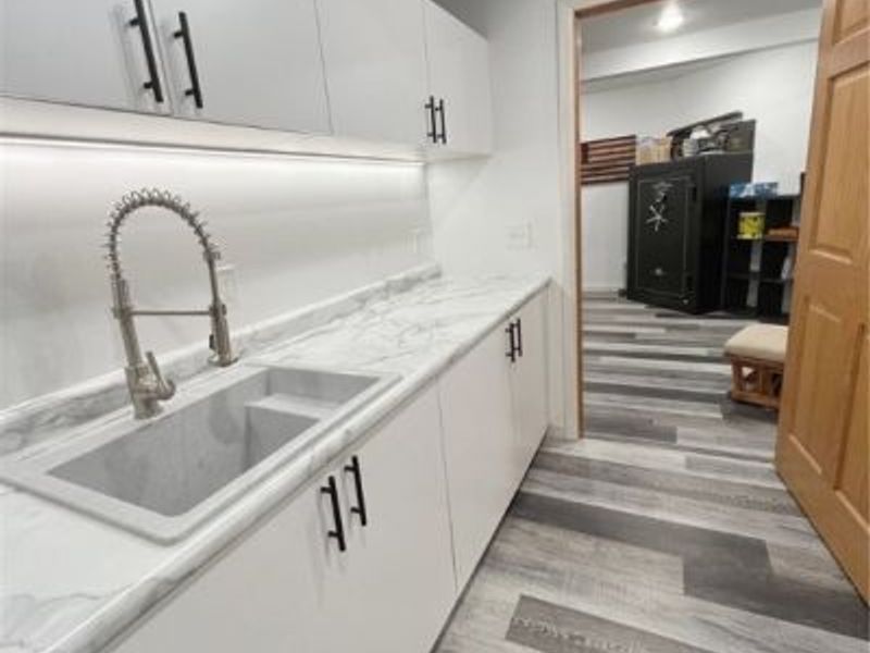 6 Latonka Trail, Malvern, OH 44644 Photo 22